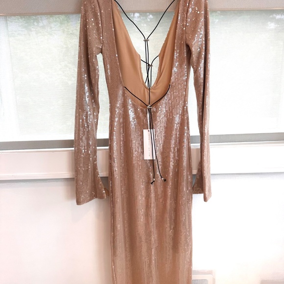 BNWT! YOJANI BOUTIQUE Maya Nude Sequin Dress - Beige "Hailey Bieber"  Size Small - Picture 7 of 12